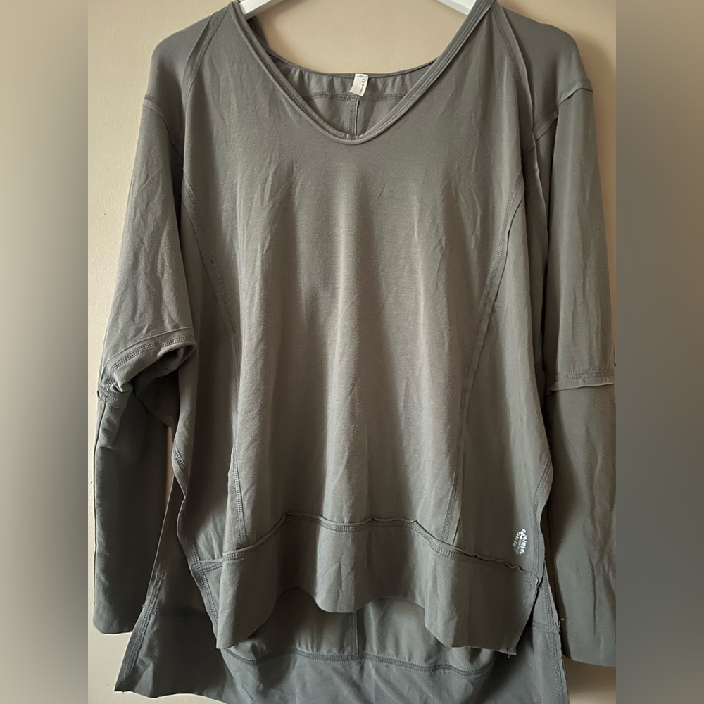 Free people fp movement Relaxed V-Neck Long Sleeve Top hoodie small soul circle - Picture 8 of 14